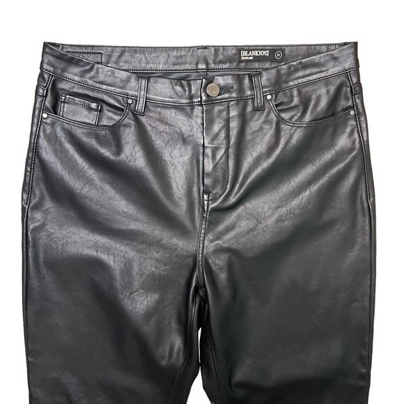 BLANK NYC The Varick Faux Leather Kick Flare Pants Black Size 31 - Picture 8 of 14